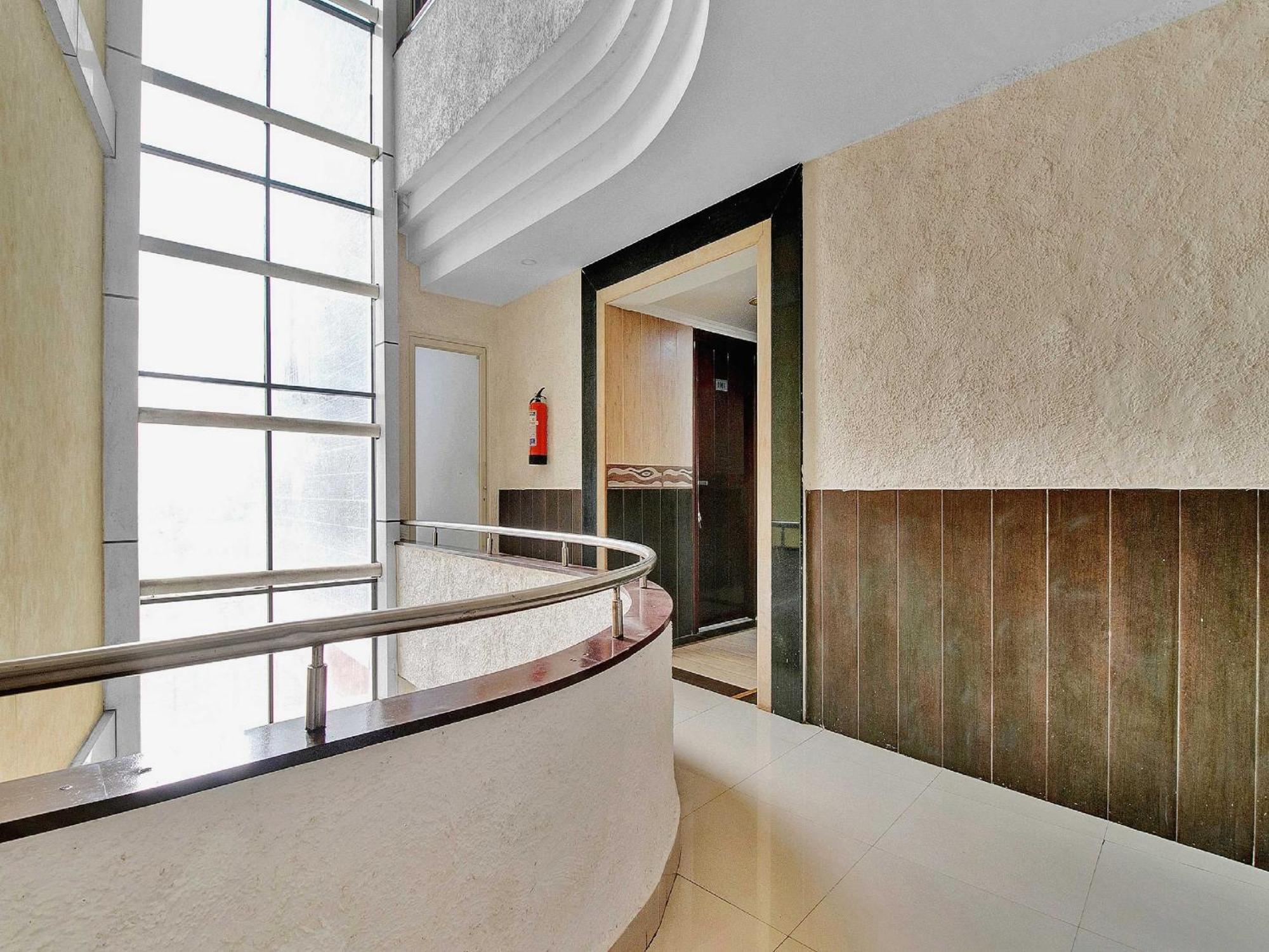 Hotel O Aec Residency Mararikulam Εξωτερικό φωτογραφία