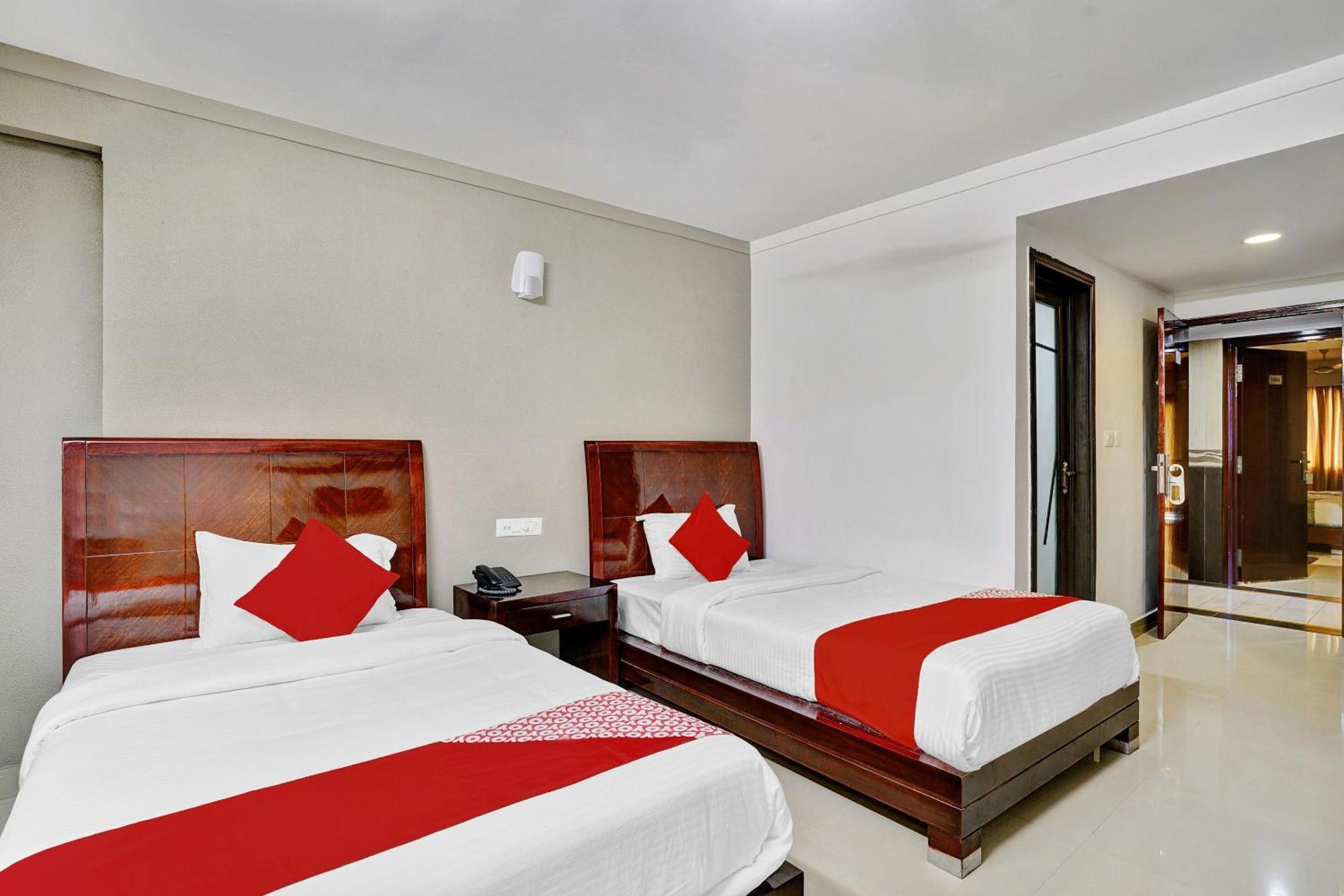 Hotel O Aec Residency Mararikulam Εξωτερικό φωτογραφία