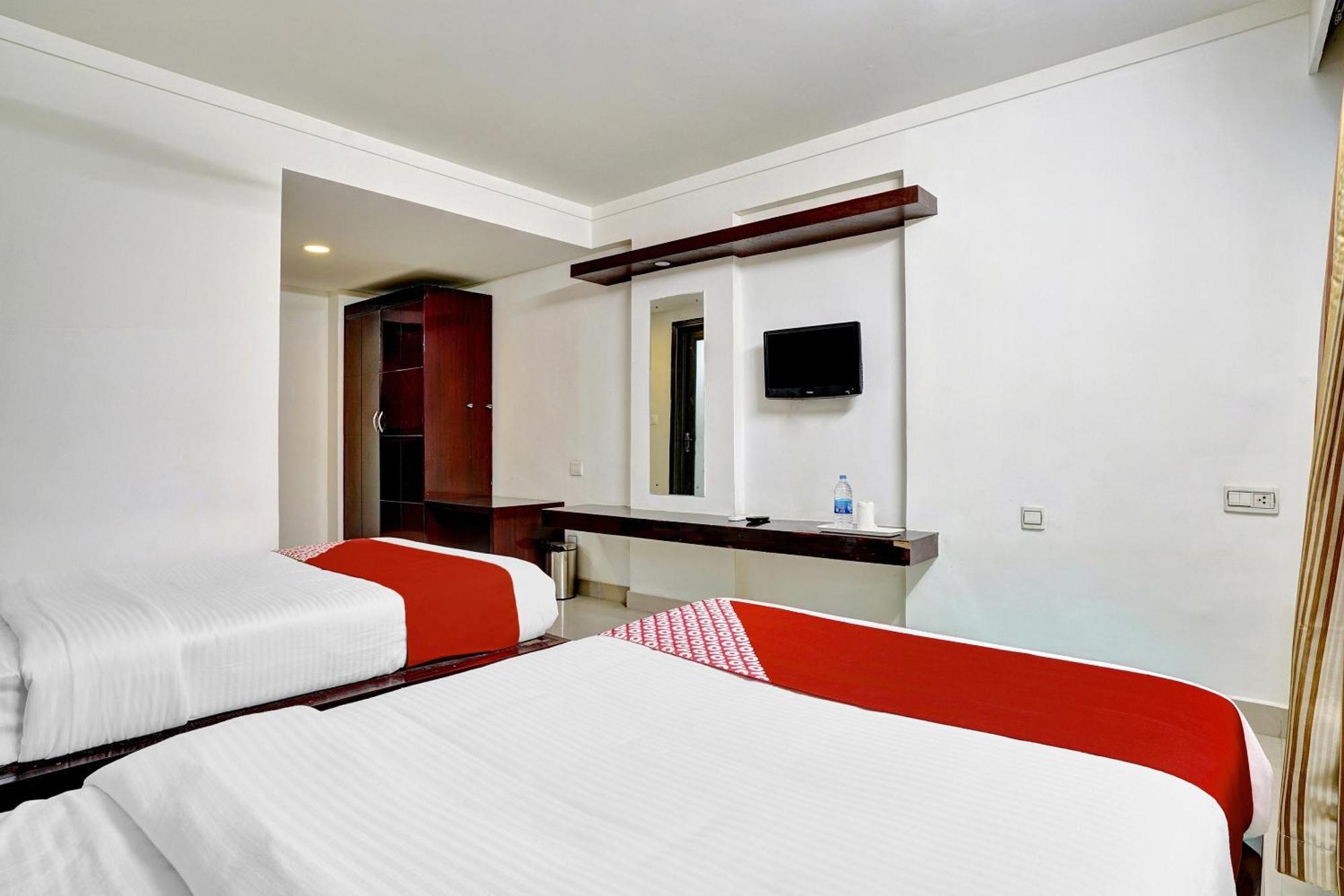 Hotel O Aec Residency Mararikulam Εξωτερικό φωτογραφία