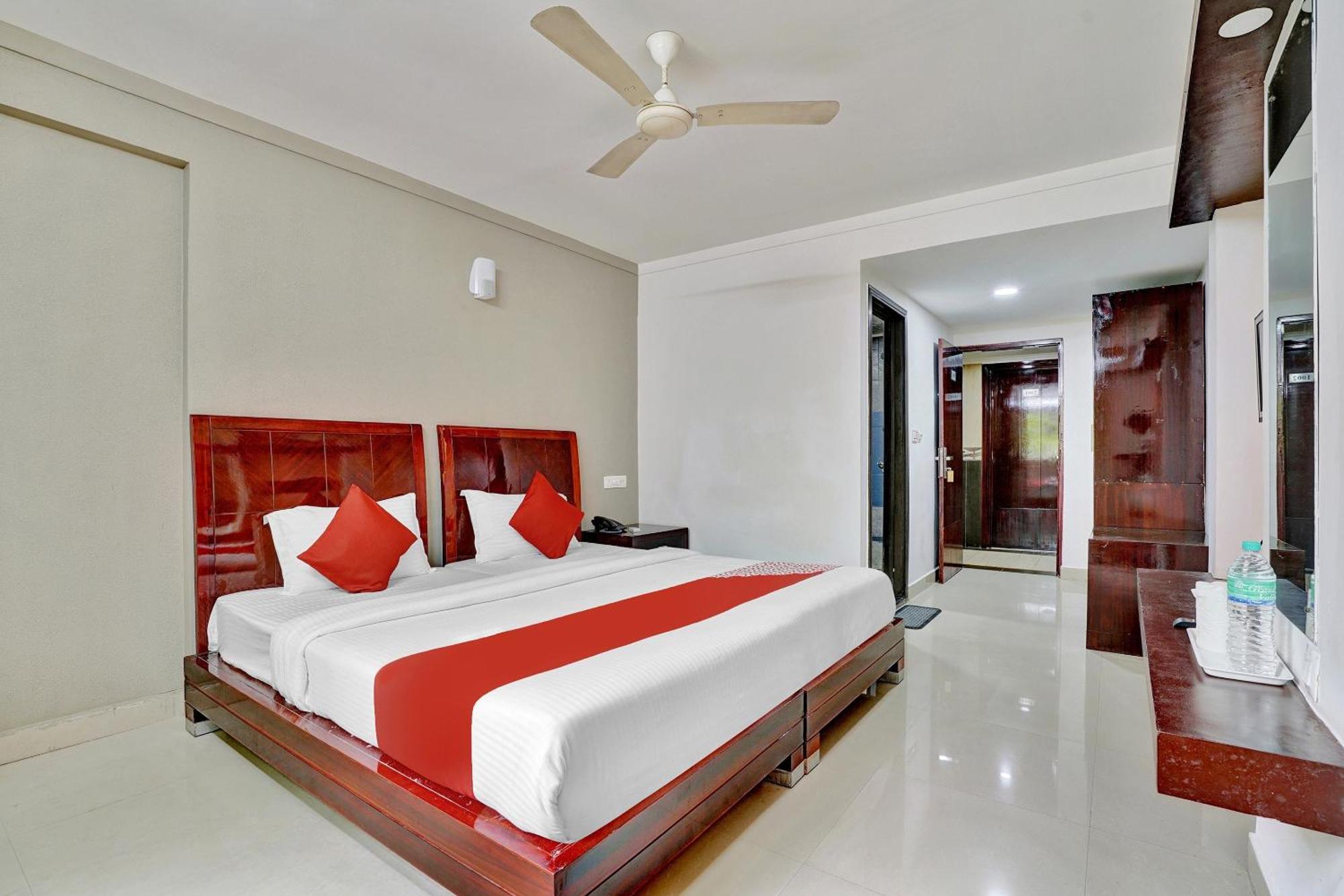 Hotel O Aec Residency Mararikulam Εξωτερικό φωτογραφία